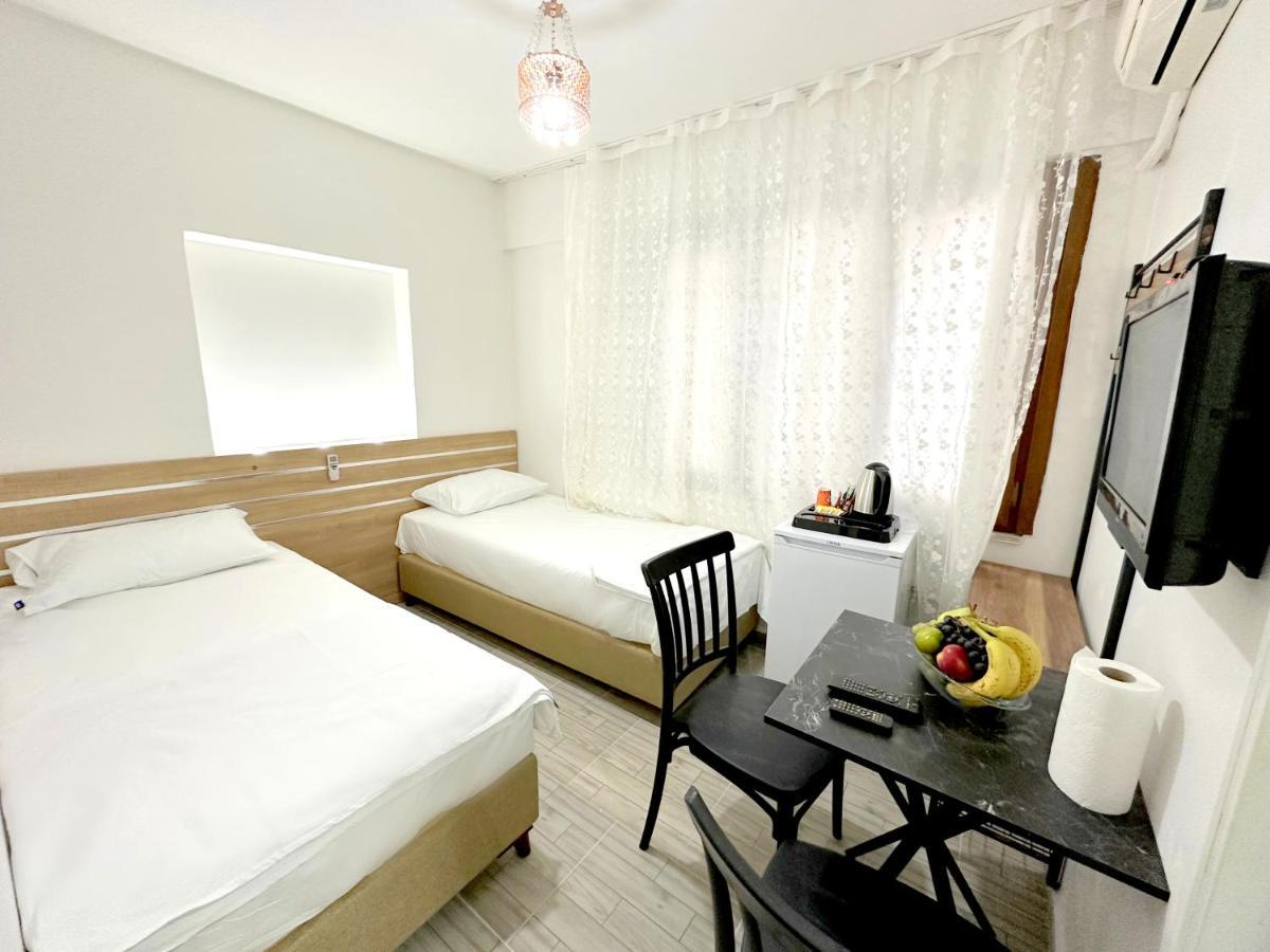 Menesa Hotel อิสตันบูล ภายนอก รูปภาพ
