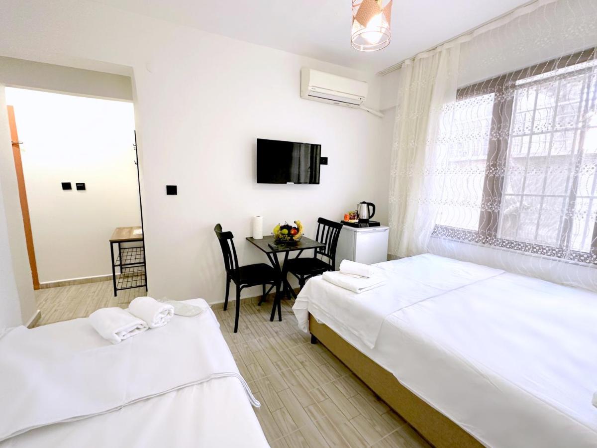 Menesa Hotel อิสตันบูล ภายนอก รูปภาพ