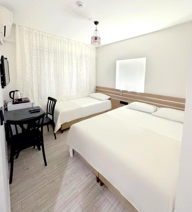 Menesa Hotel อิสตันบูล ภายนอก รูปภาพ